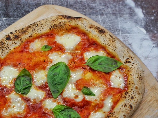 Top 2 World-Famous Pizza Recipes