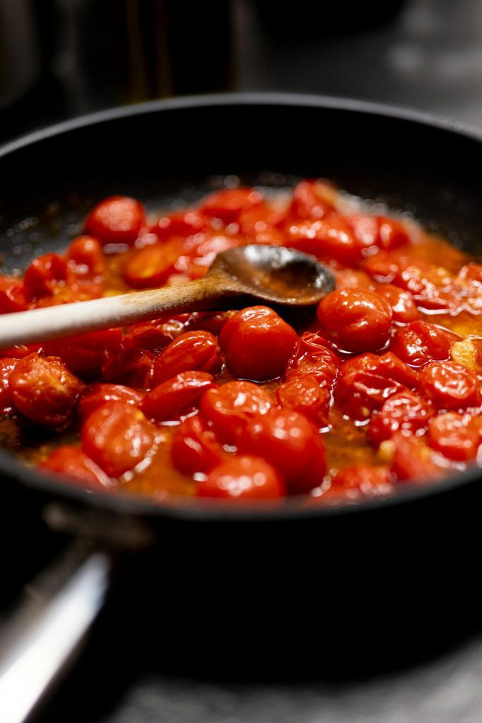 How to Make Classic Marinara Tomato Sauce: A Step-by-Step Guide.