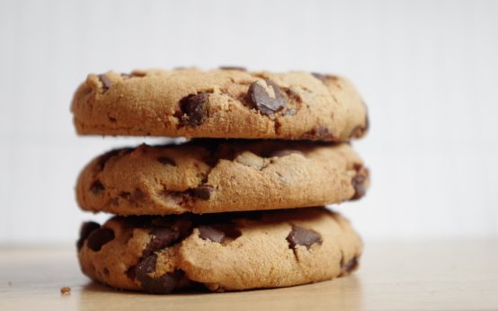 The Best Simple and Easy Chocolate Chip Cookies Recipe.