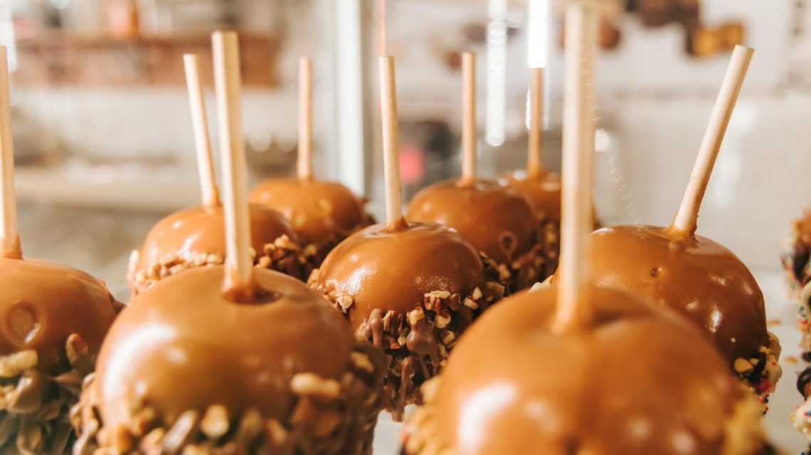 The Best Caramel Apples Recipe